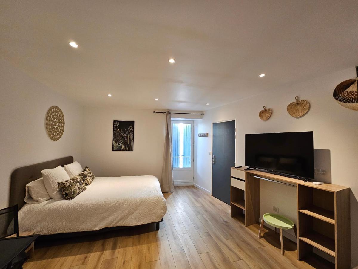 Bed and Breakfast Rue Des Tilleuls Saint-Marcel-les-Sauzet Exterior foto