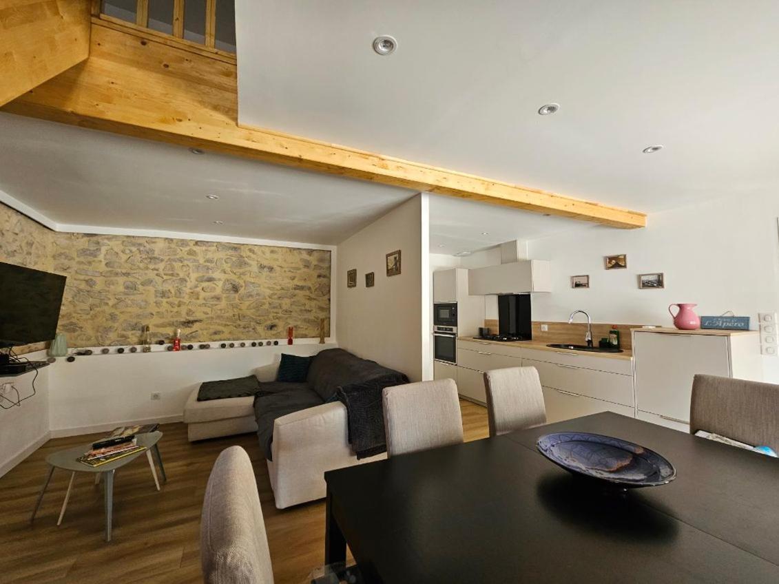 Bed and Breakfast Rue Des Tilleuls Saint-Marcel-les-Sauzet Exterior foto